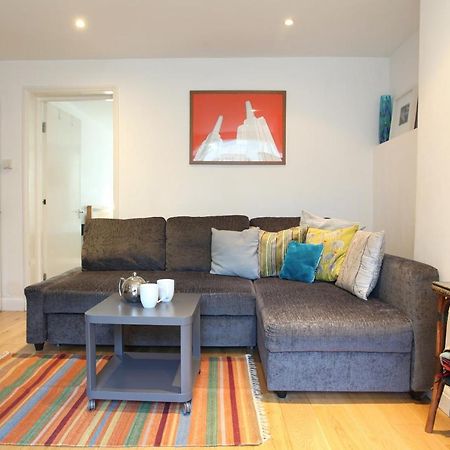 شقة Fabulous East Finchley لندن المظهر الخارجي الصورة